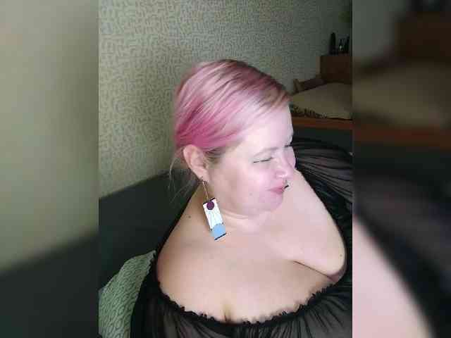 SashaLyubov webcam
