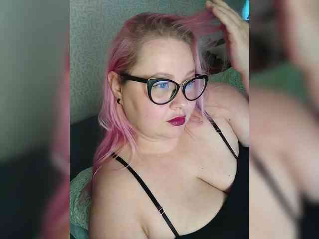 SashaLyubov webcam