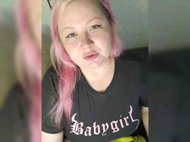 SashaLyubov webcam