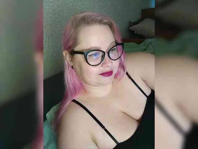 SashaLyubov webcam