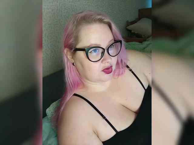 SashaLyubov webcam