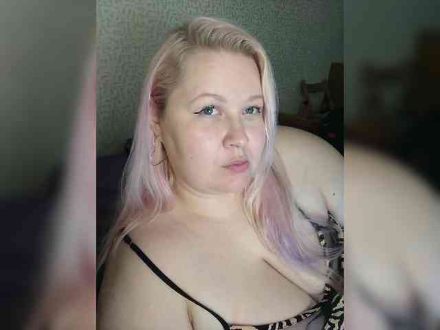 SashaLyubov webcam