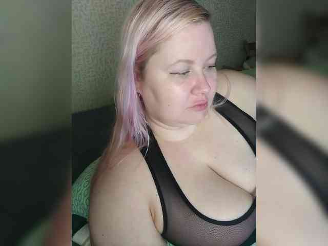 SashaLyubov webcam
