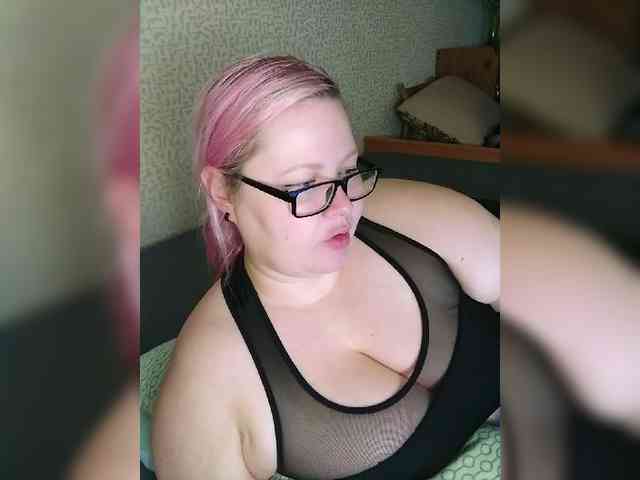 SashaLyubov webcam