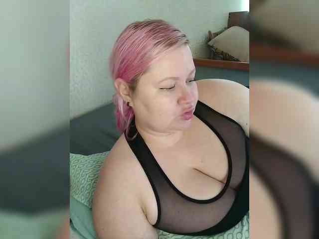 SashaLyubov webcam