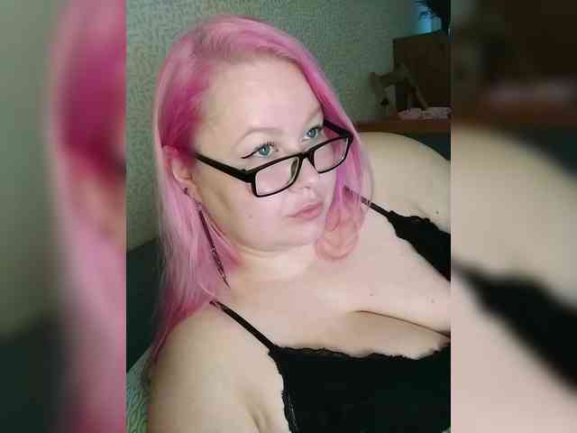 SashaLyubov webcam