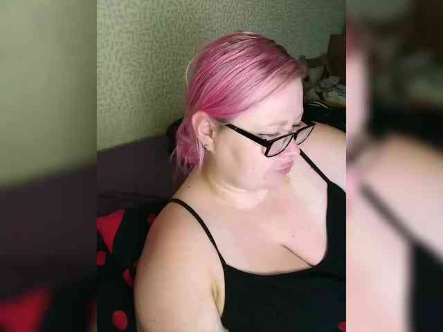 SashaLyubov webcam