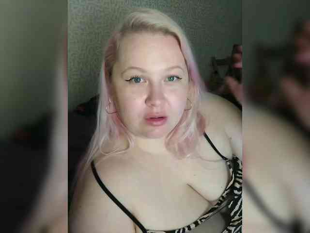SashaLyubov webcam