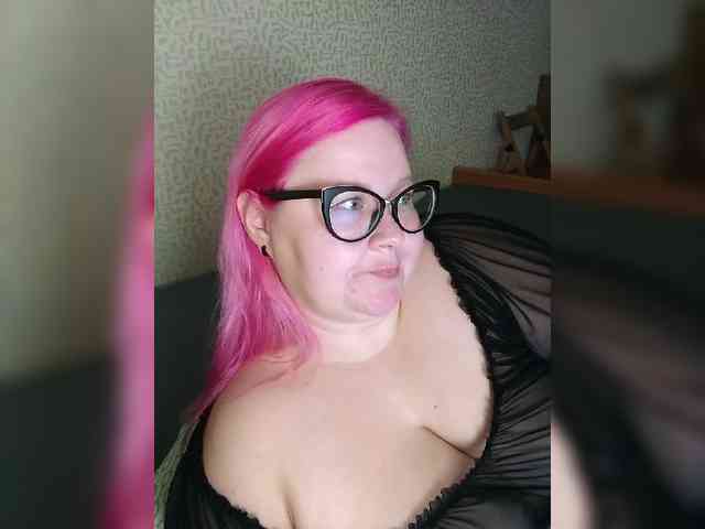 SashaLyubov webcam