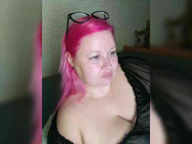 SashaLyubov webcam