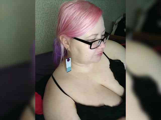 SashaLyubov webcam