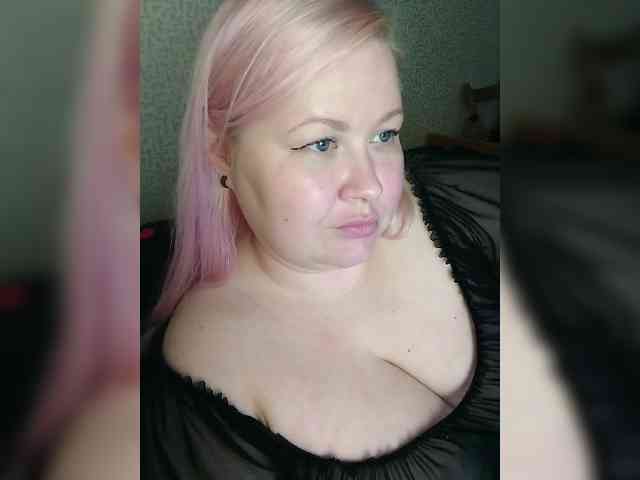 SashaLyubov webcam