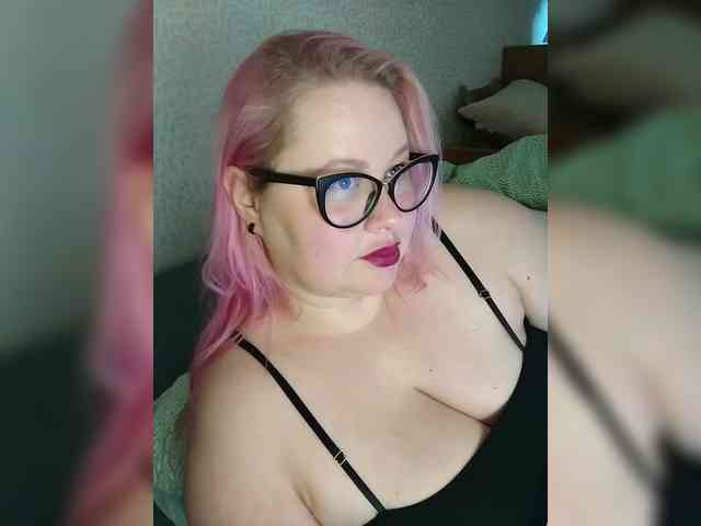 SashaLyubov webcam