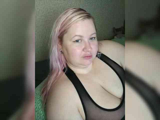 SashaLyubov webcam