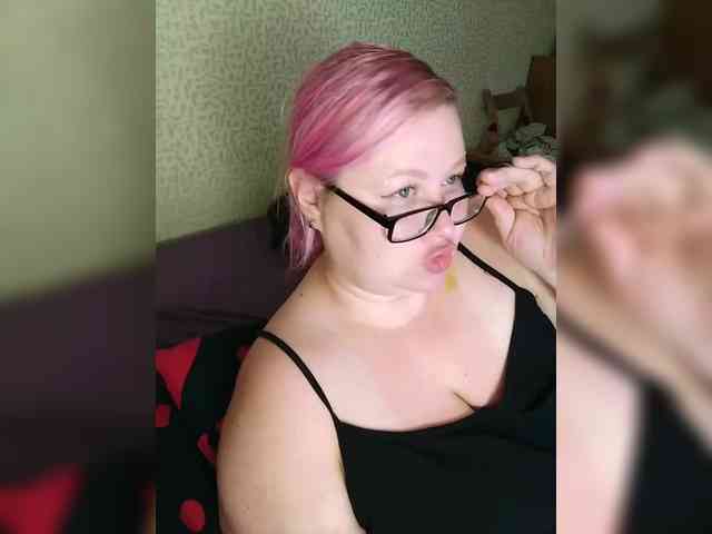 SashaLyubov webcam