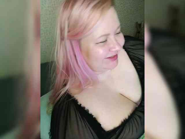 SashaLyubov webcam