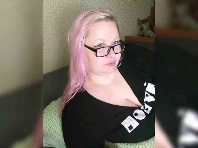 SashaLyubov webcam