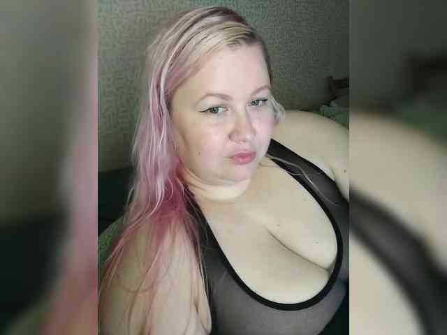 SashaLyubov webcam