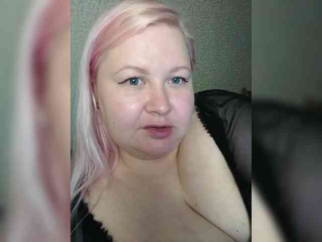 SashaLyubov webcam