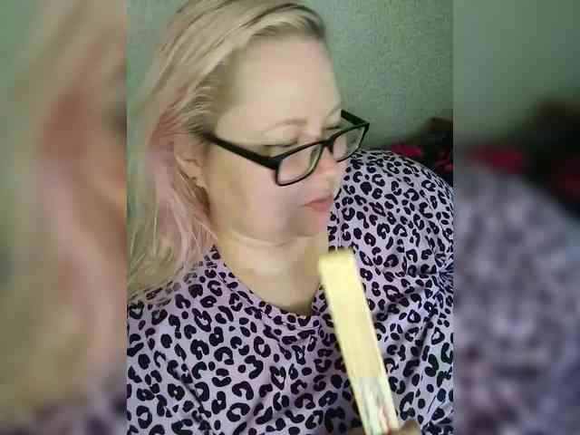 SashaLyubov webcam