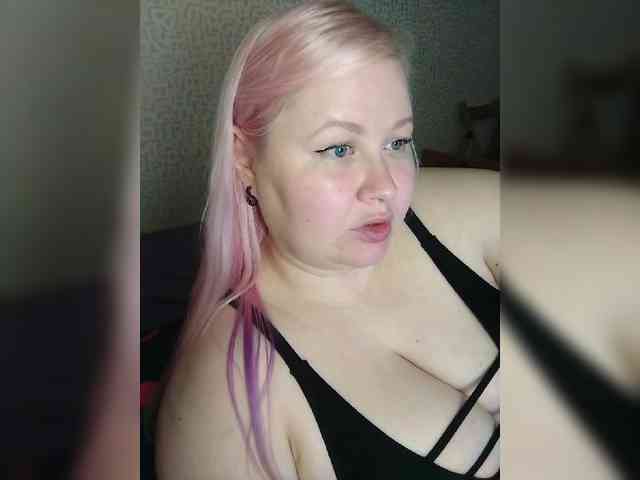 SashaLyubov webcam