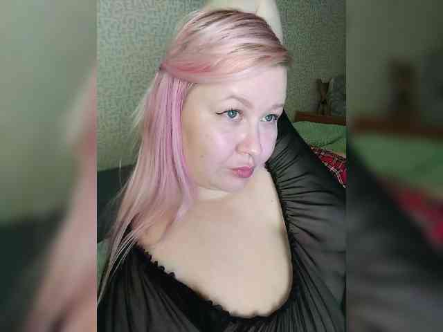 SashaLyubov webcam