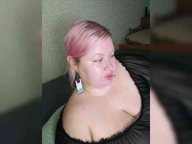 SashaLyubov webcam