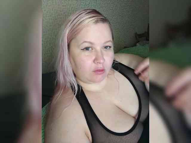SashaLyubov webcam