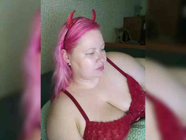 SashaLyubov webcam