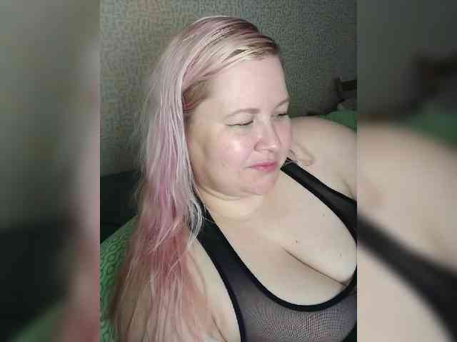 SashaLyubov webcam