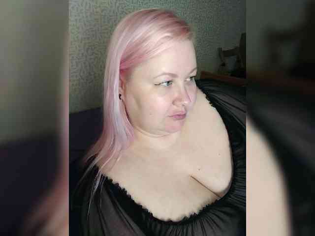SashaLyubov webcam