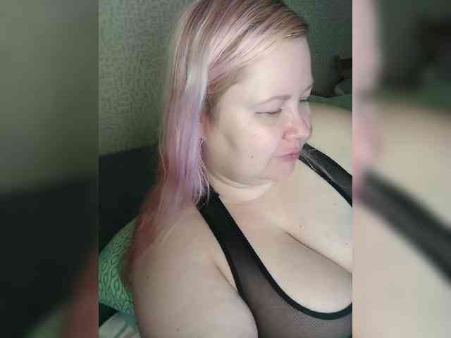 SashaLyubov webcam
