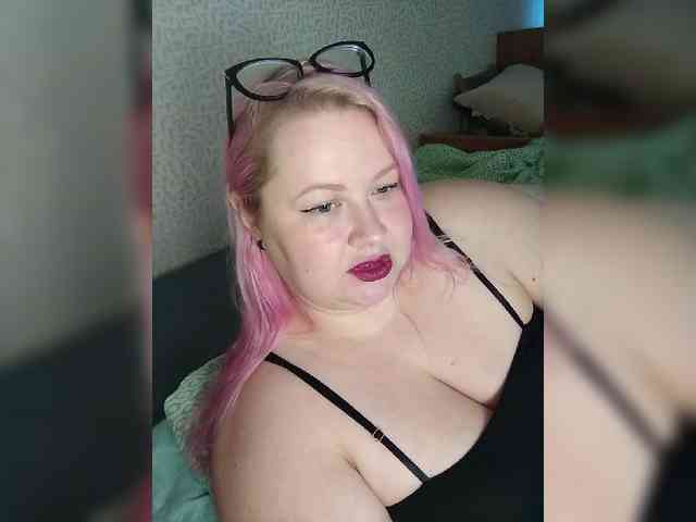 SashaLyubov webcam