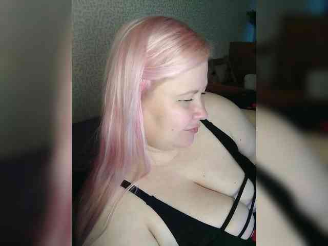 SashaLyubov webcam