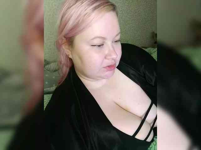 SashaLyubov webcam