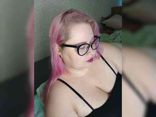 SashaLyubov webcam