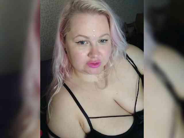 SashaLyubov webcam