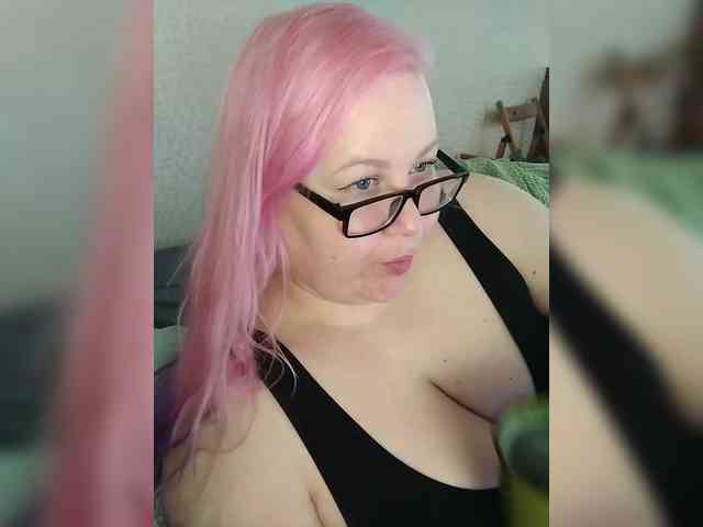 SashaLyubov webcam