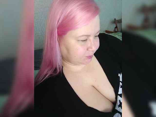 SashaLyubov webcam