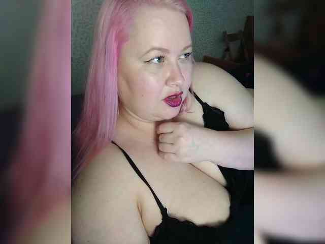 SashaLyubov webcam