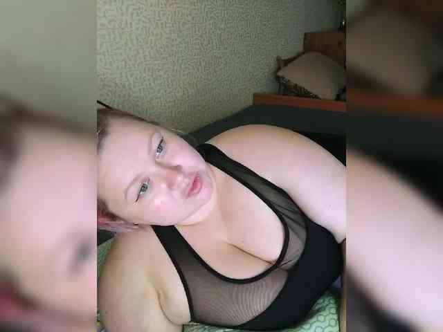 SashaLyubov webcam