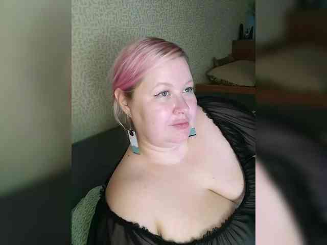 SashaLyubov webcam