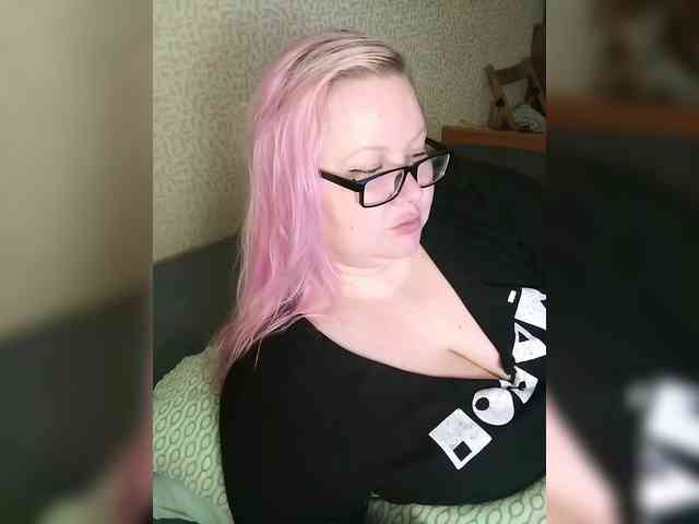 SashaLyubov webcam
