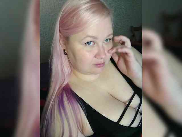 SashaLyubov webcam