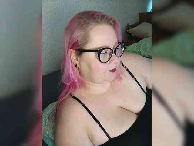 SashaLyubov webcam