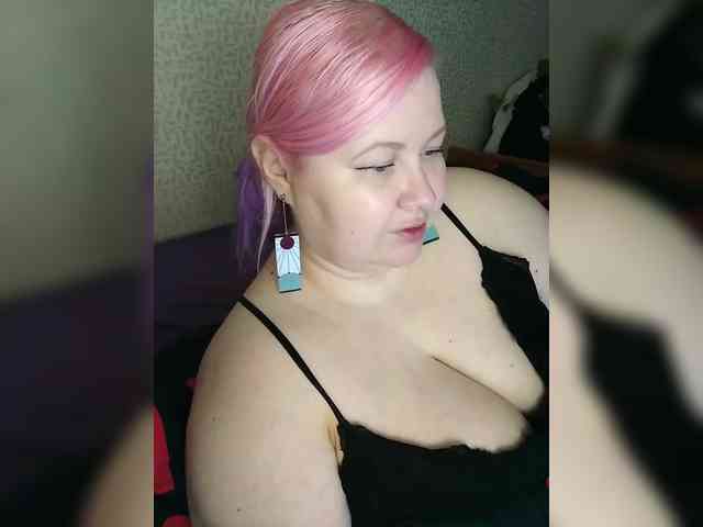 SashaLyubov webcam