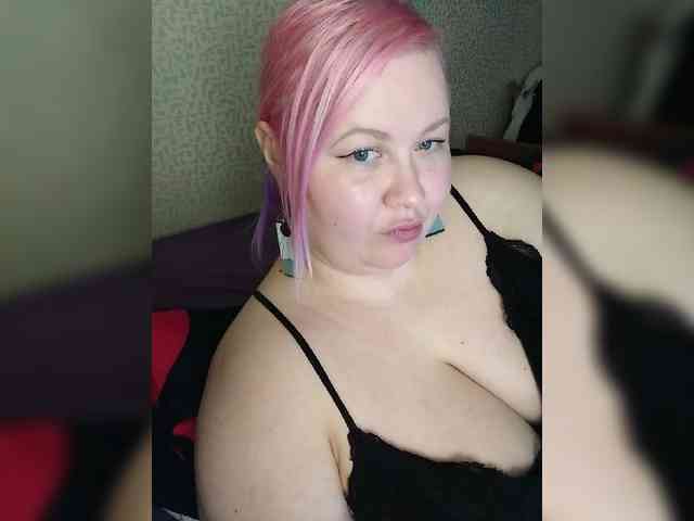 SashaLyubov webcam