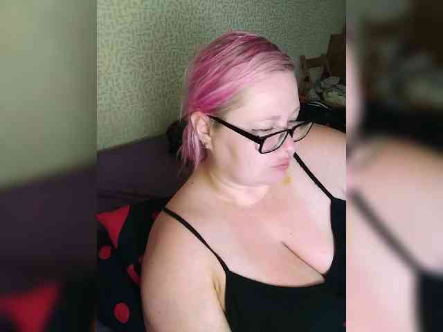 SashaLyubov webcam