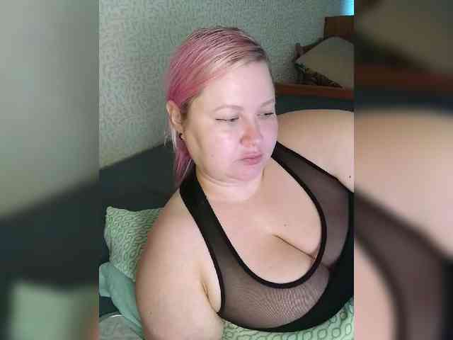 SashaLyubov webcam