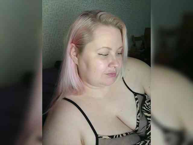 SashaLyubov webcam